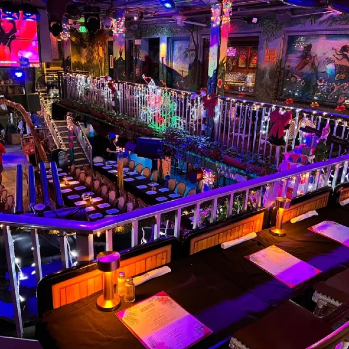 Large corporate event venue setup at Mango’s Miami Beach for private dinner, open bar and entertainment events